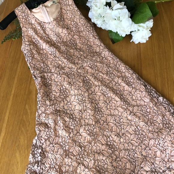 Ya Los Angeles Overlay drop tail dress - Picture 5 of 6